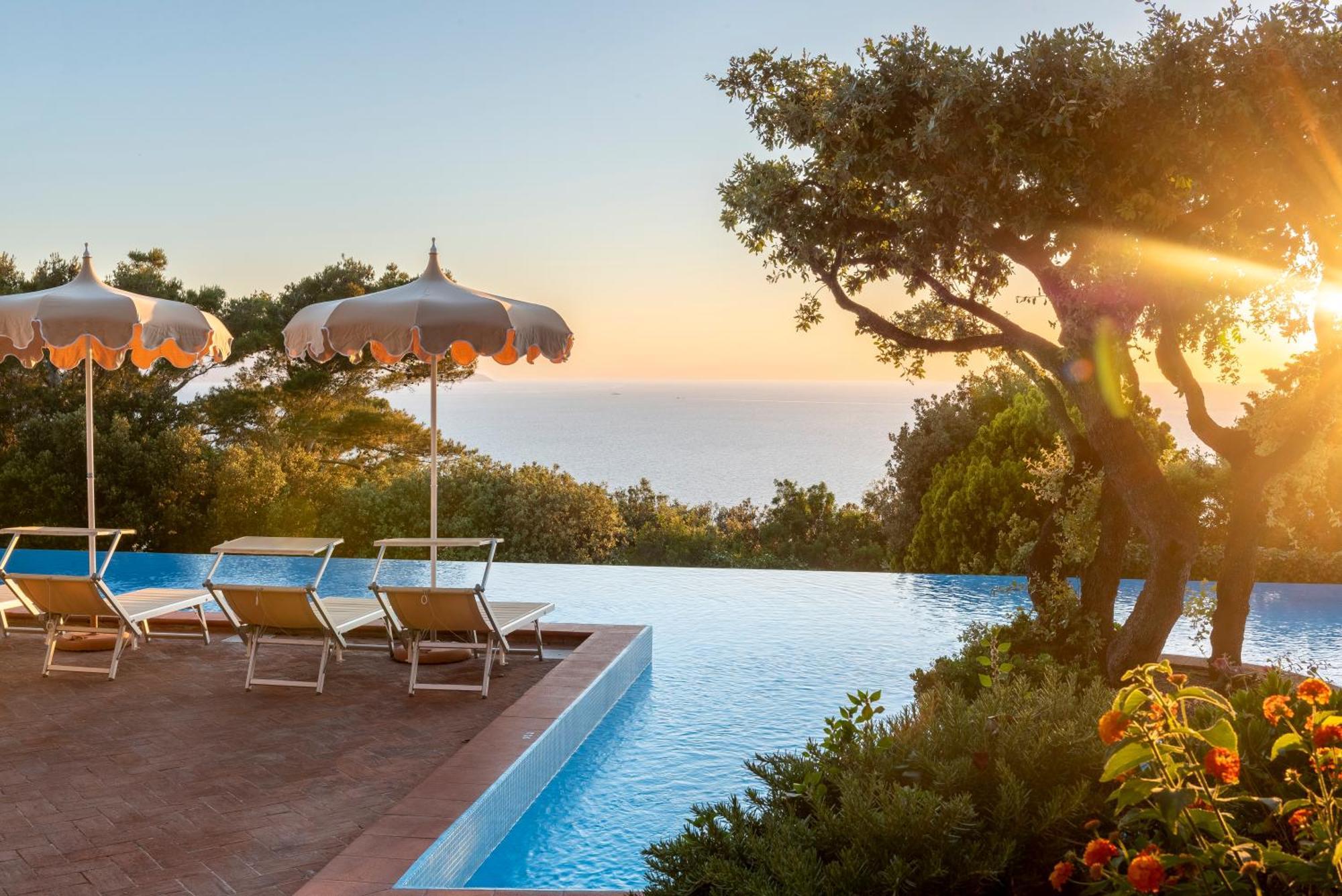 Boutique Hotel Torre Di Cala Piccola Porto Santo Stefano  Ngoại thất bức ảnh