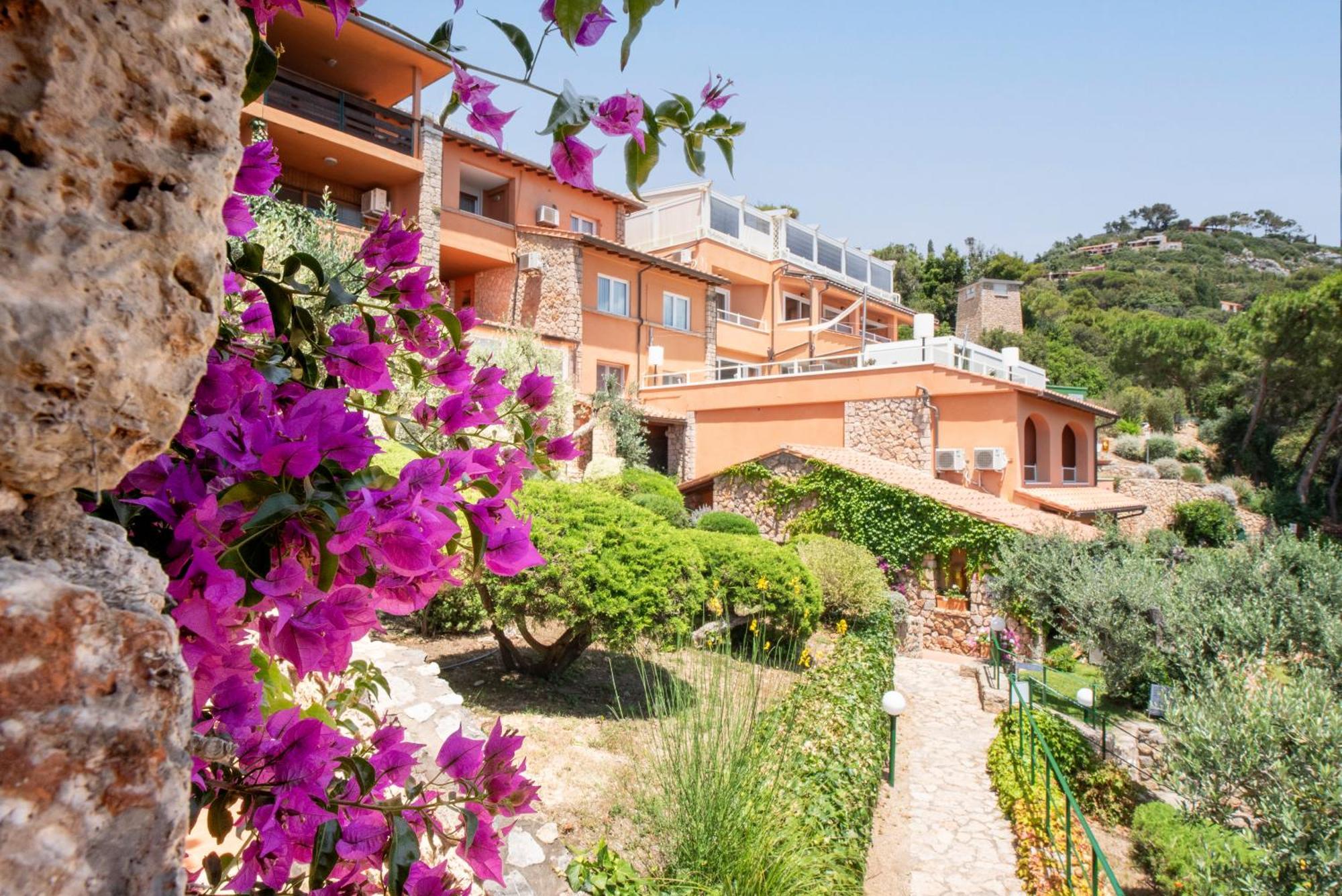 Boutique Hotel Torre Di Cala Piccola Porto Santo Stefano  Ngoại thất bức ảnh