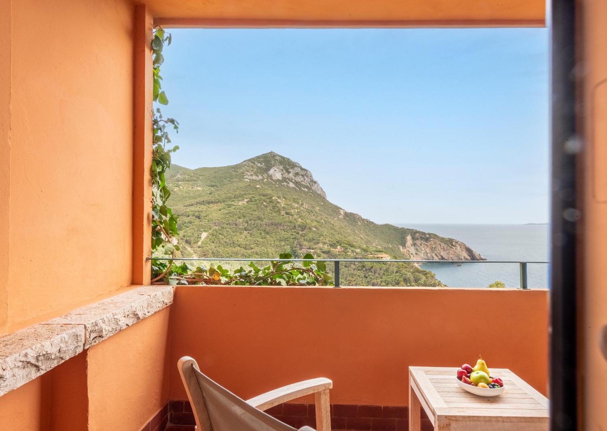 Boutique Hotel Torre Di Cala Piccola Porto Santo Stefano  Ngoại thất bức ảnh